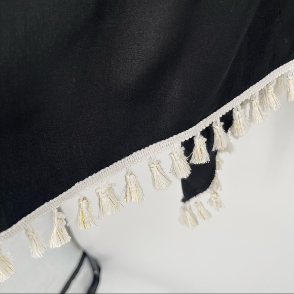 NWT Black with White Tassel Fringe V Neck Beach Swim Kaftan Cover Up - Picture 4 of 9